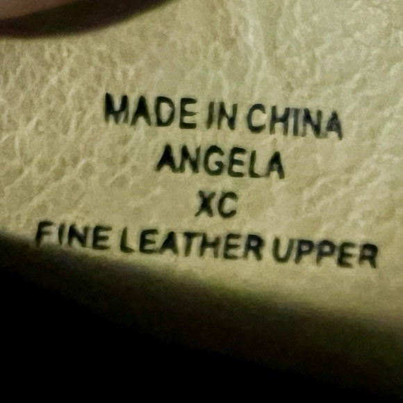 Adrienne Vittadini Leather Loafers | Tan Square Toe Flats | Size 8 - Picture 9 of 9